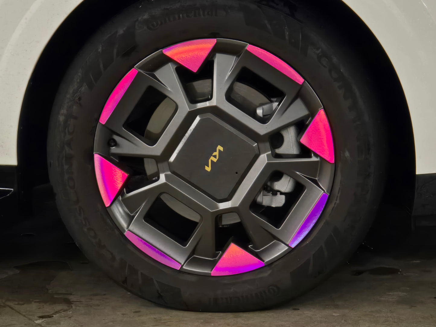 Rim Logo Overlay Decal Set | Fits Kia Carnival MY25-26 Wheel Rims + Centre Cap